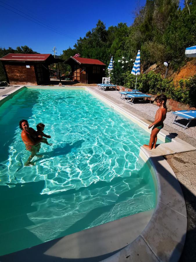 Vacanzamaredue 2 Residence Marina di Campo Luaran gambar