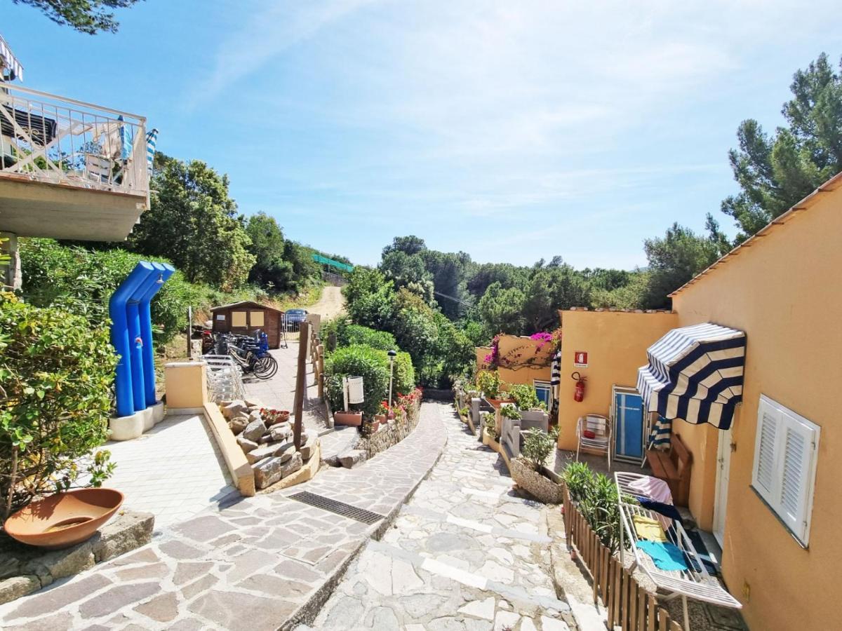Vacanzamaredue 2 Residence Marina di Campo Luaran gambar