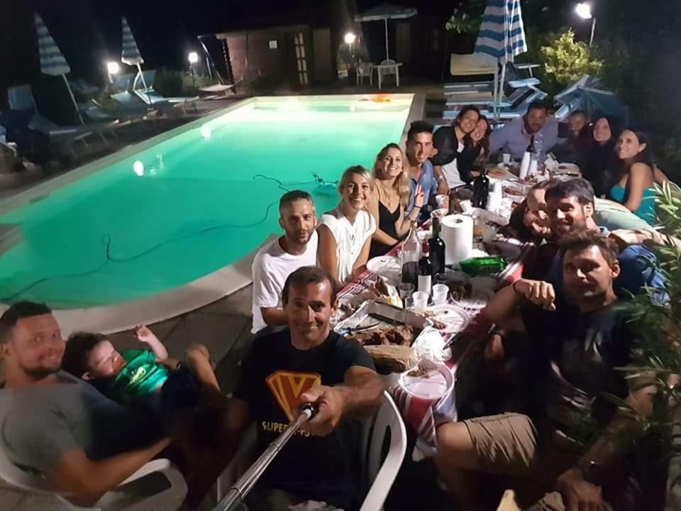 Vacanzamaredue 2 Residence Marina di Campo Luaran gambar