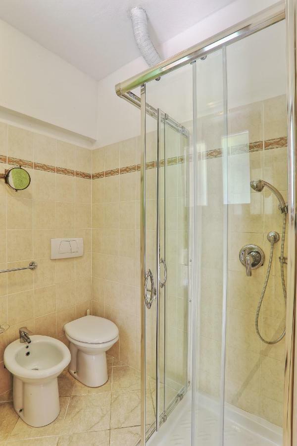 Vacanzamaredue 2 Residence Marina di Campo Luaran gambar