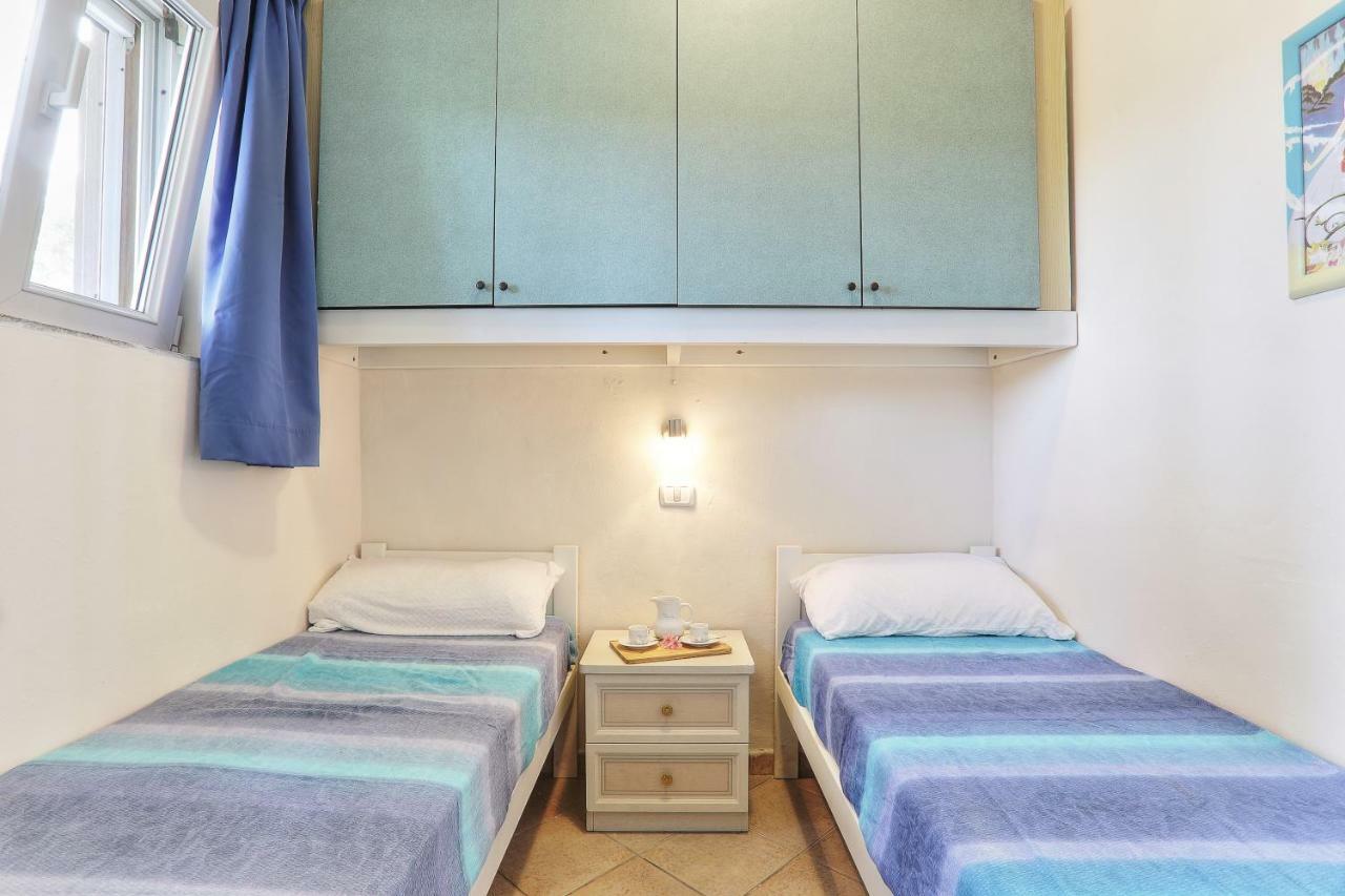 Vacanzamaredue 2 Residence Marina di Campo Luaran gambar